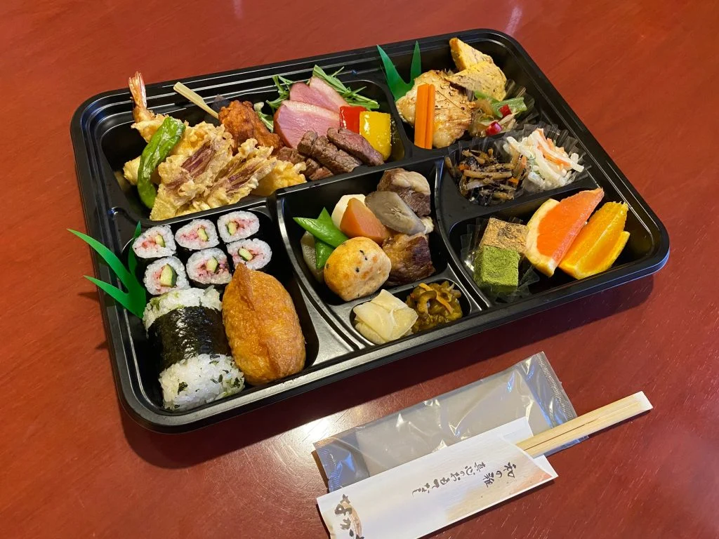 味処 なかやのリピートボックス